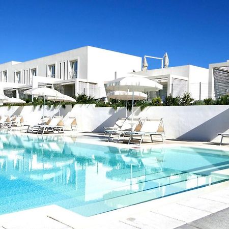 Resort Con Piscina A Soli 250 Mt Dalla Spiaggia La Pelosa Stintino Dış mekan fotoğraf
